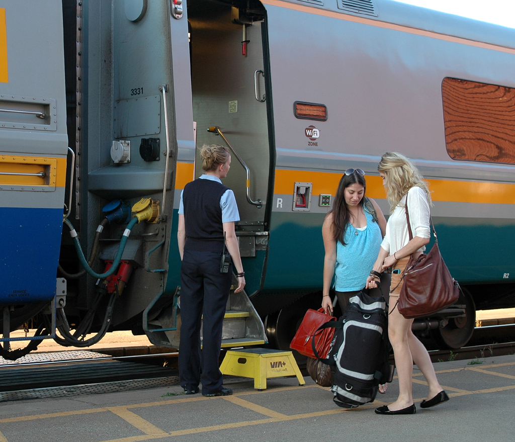 Passengers unload from VIA #79 after arriving at their destination