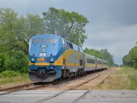 VIA 907 backs up the VIA Chatham Sub to the CN Chrylser Spur to wye its train, for its outbound trip on 78 later.