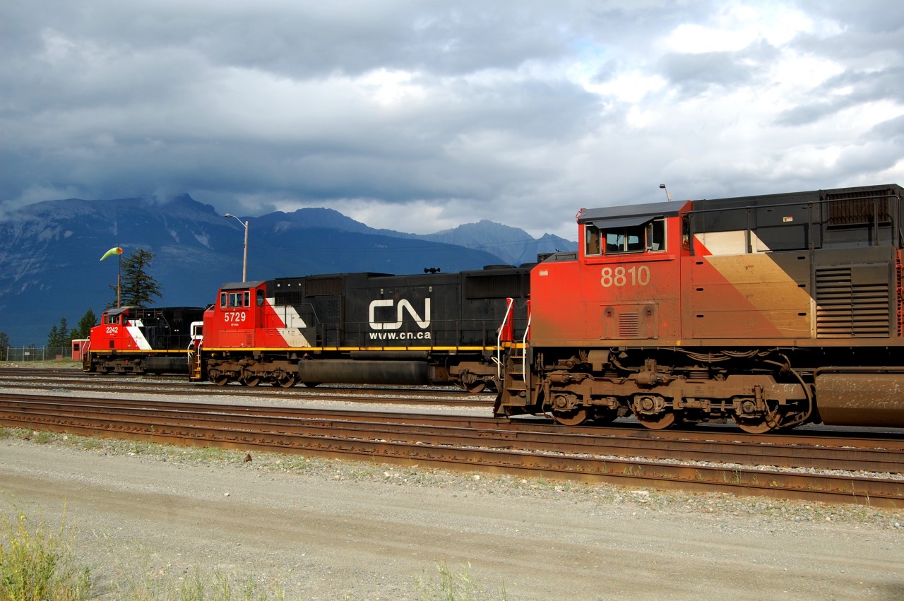 CN SD70m-2 #8810, CN SD75I #5729 and CN ES44DC #2242 were sleeping on the yard waiting for new crew to go toward their own destination. During this time, I gained the moment to take this shot! ;)