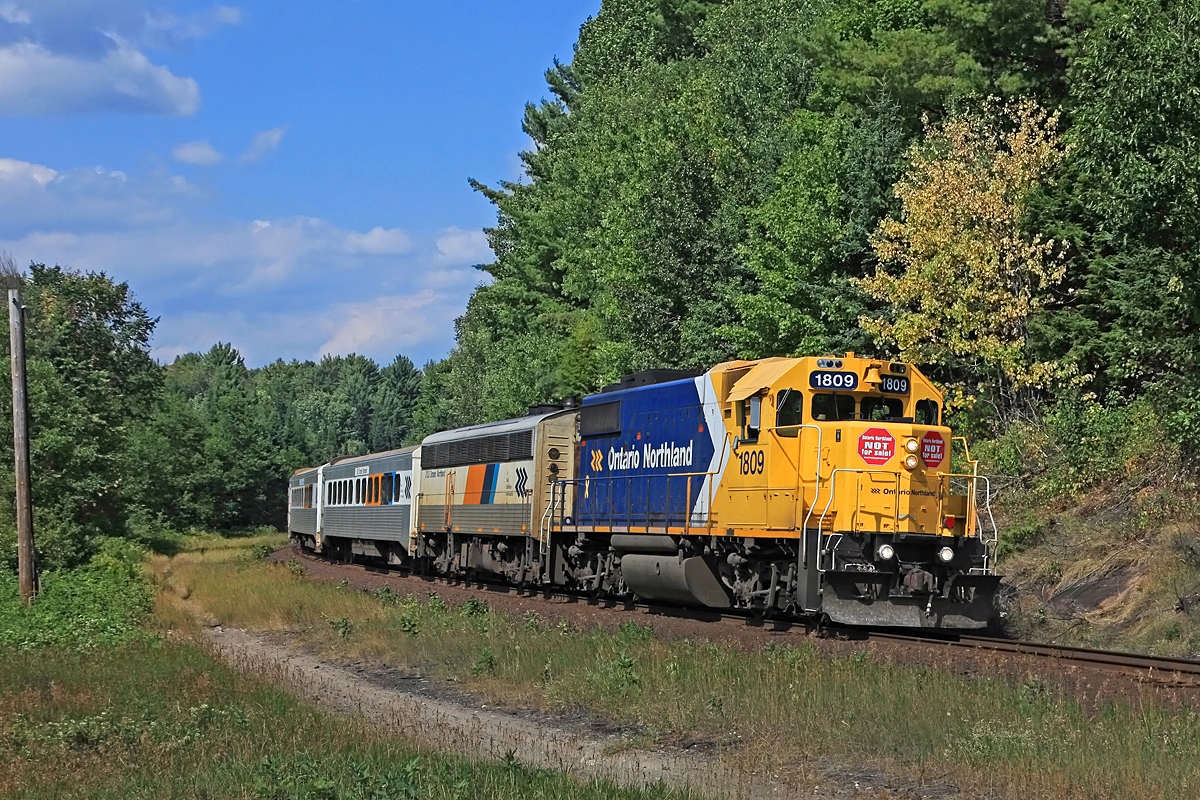 ONR 698 hits the big curve at Utterson, a bit further south than the last shot.