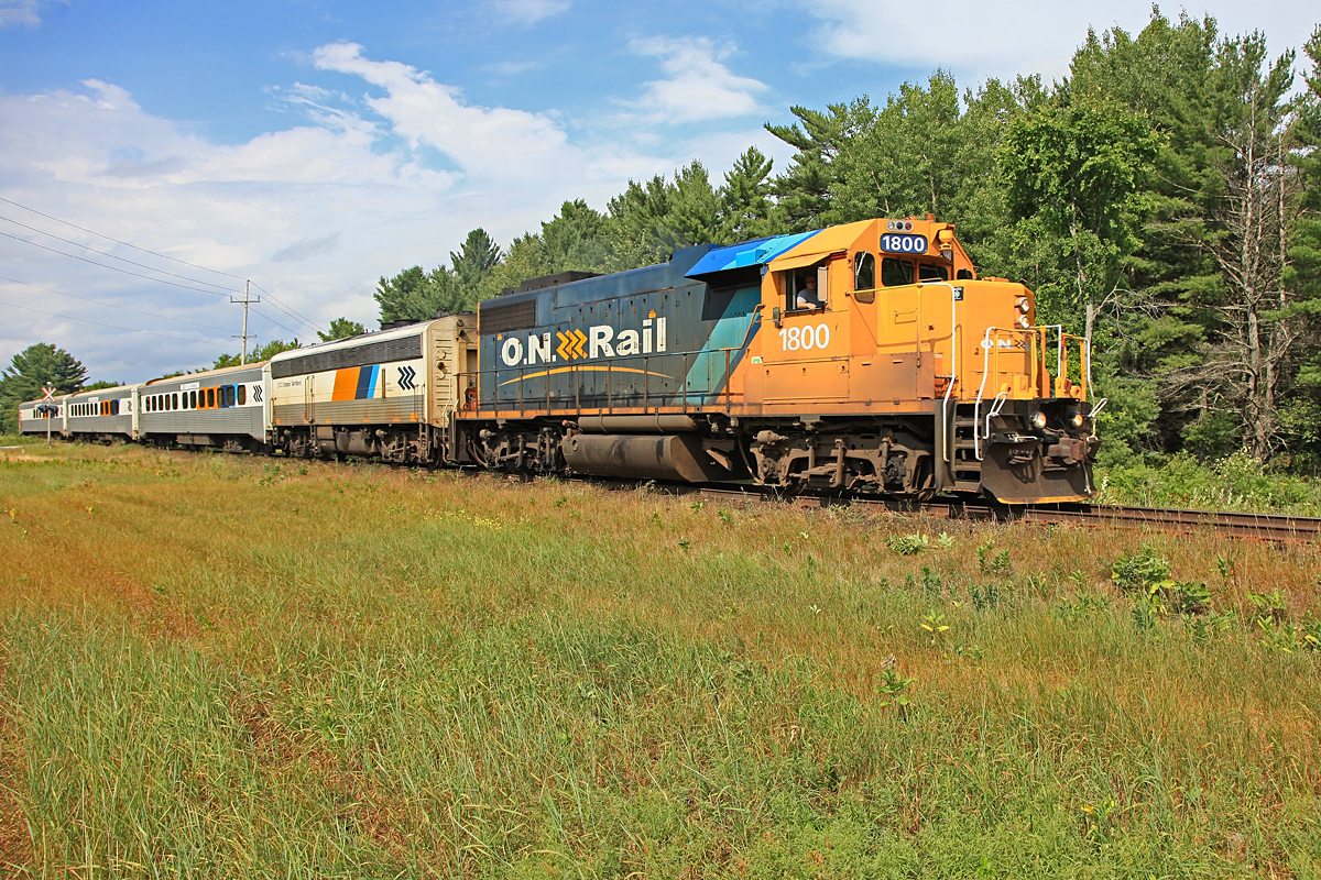 698 South through Allensville with 1800 leading.