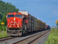 CN 382 approaches Telfer Road after just departing the Sarnia CN Yard