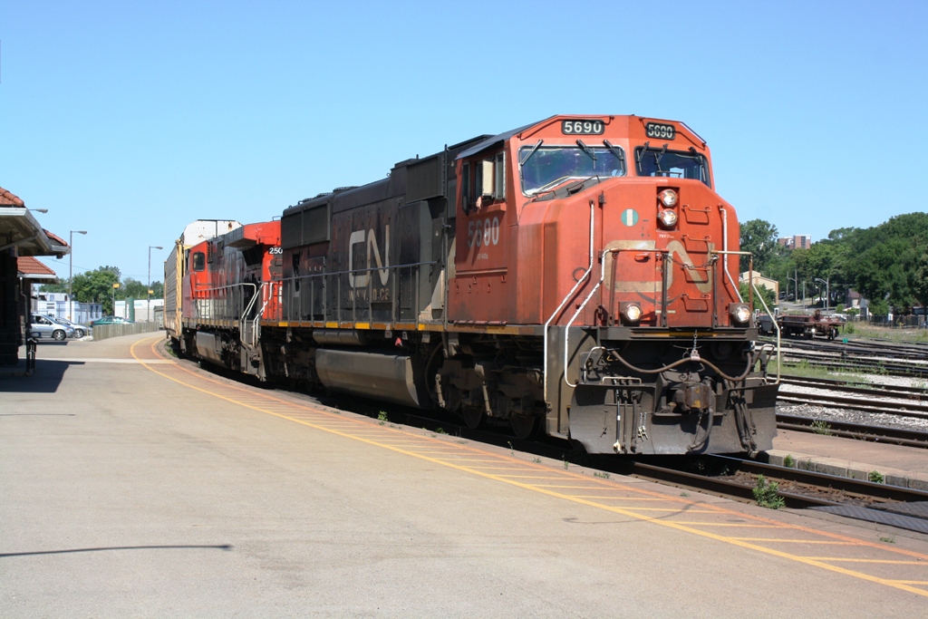 CN 5690 leads a freight through Brantford Ontario, on my first outing of the summer!