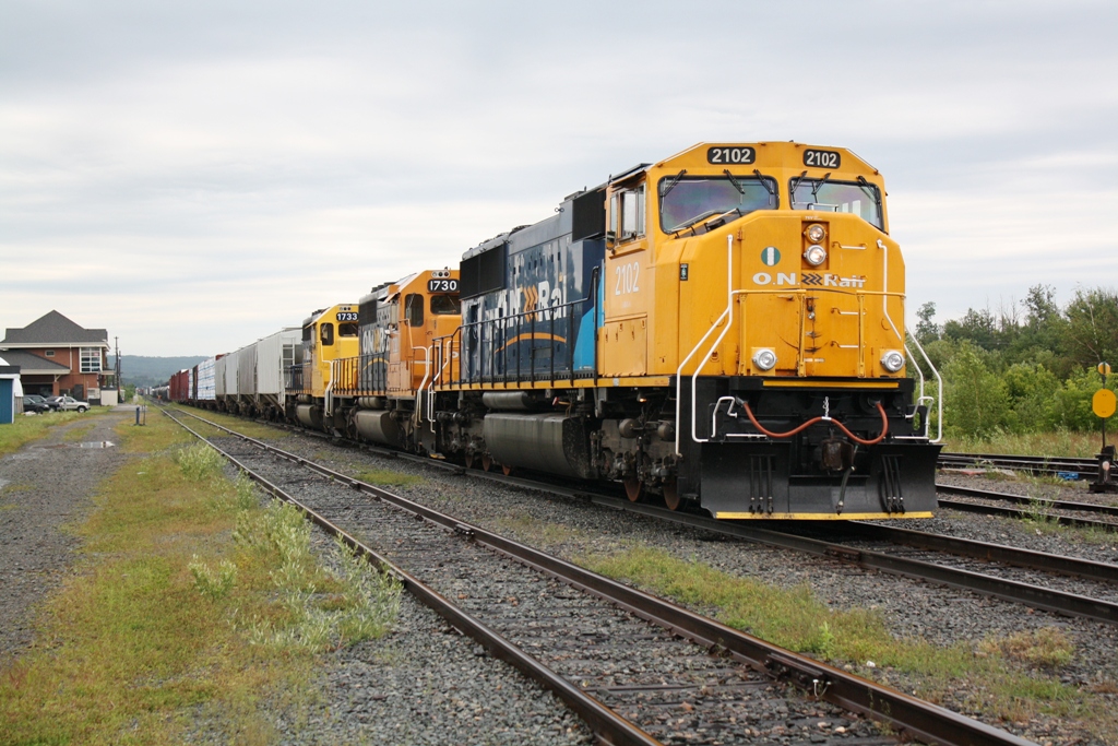 ONR 214 with ONT 2102 at the lead is waiting for the conductor to board and then they will head for North Bay
