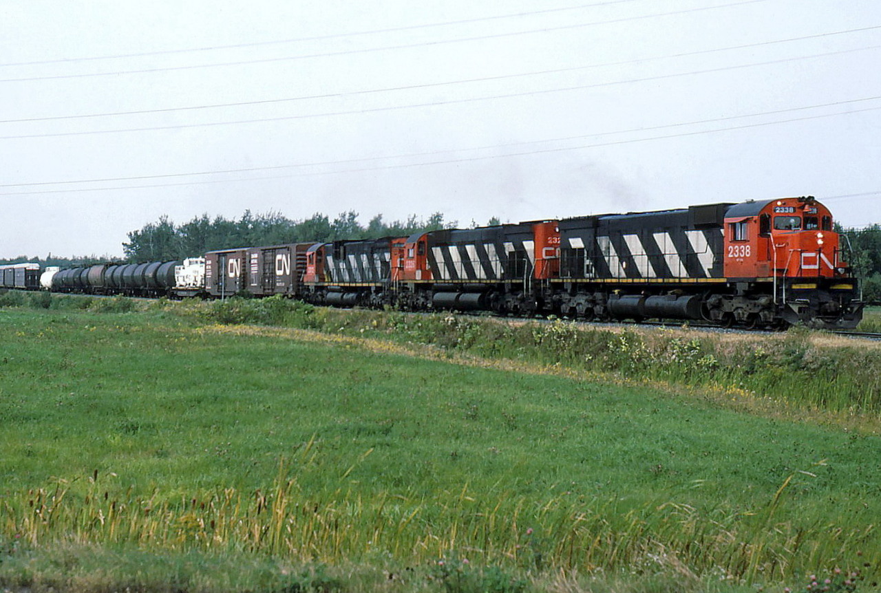 CN 312 led by 3 big MLWs,they were the power of the time on the Drummond sub.
