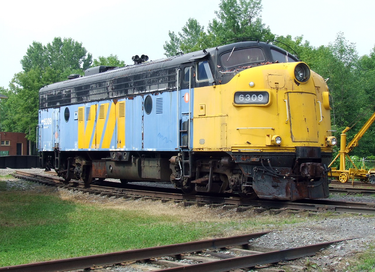 VIA 6309 at the museum may be to be repainted as it was originaly,CN 6528,who knows.