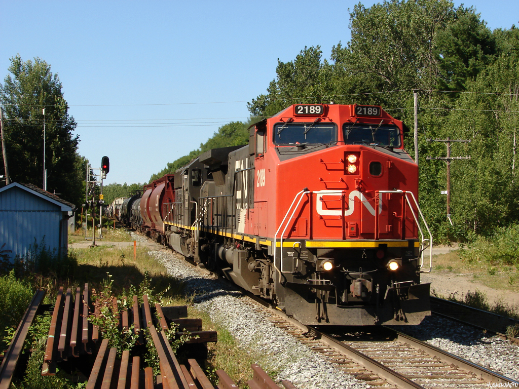 CN Q11451 16 – CN 2189 South at Torrance with 30 mixed for Toronto and 114 platforms for Brampton Intermodal Terminal tallying out at 144 cars, it will be a long, slow trip down the Bala sub tonight!