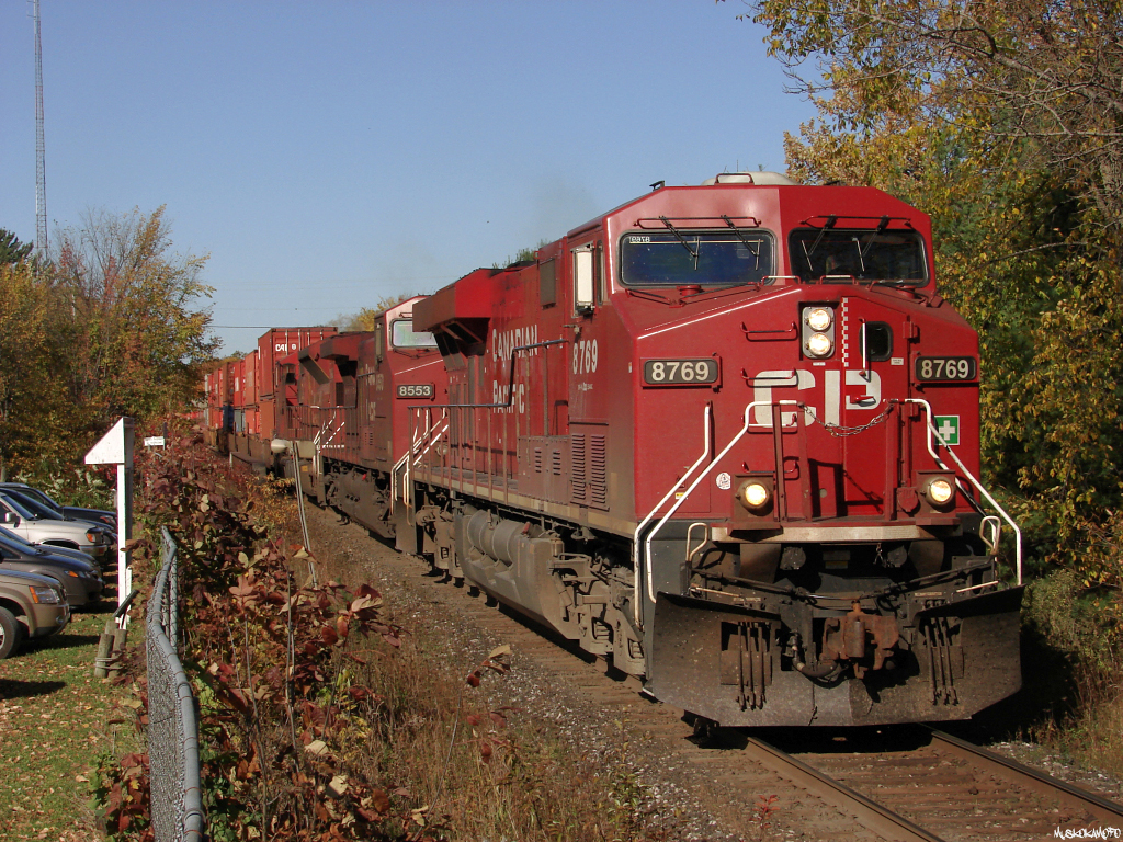 CP 8769 South with 112 pulling out of the siding at Bala with 79 platforms for Montreal after spending a few hours in the siding here waiting for a crew to Toronto.