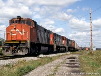 CN 345 gets back on the main after a meet and is due at Turcot yard in Mtl at the end of the day.