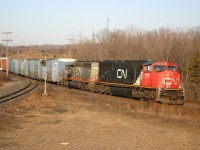 CN 392 rolls into Bayview behind CN 5709 and WC 6906