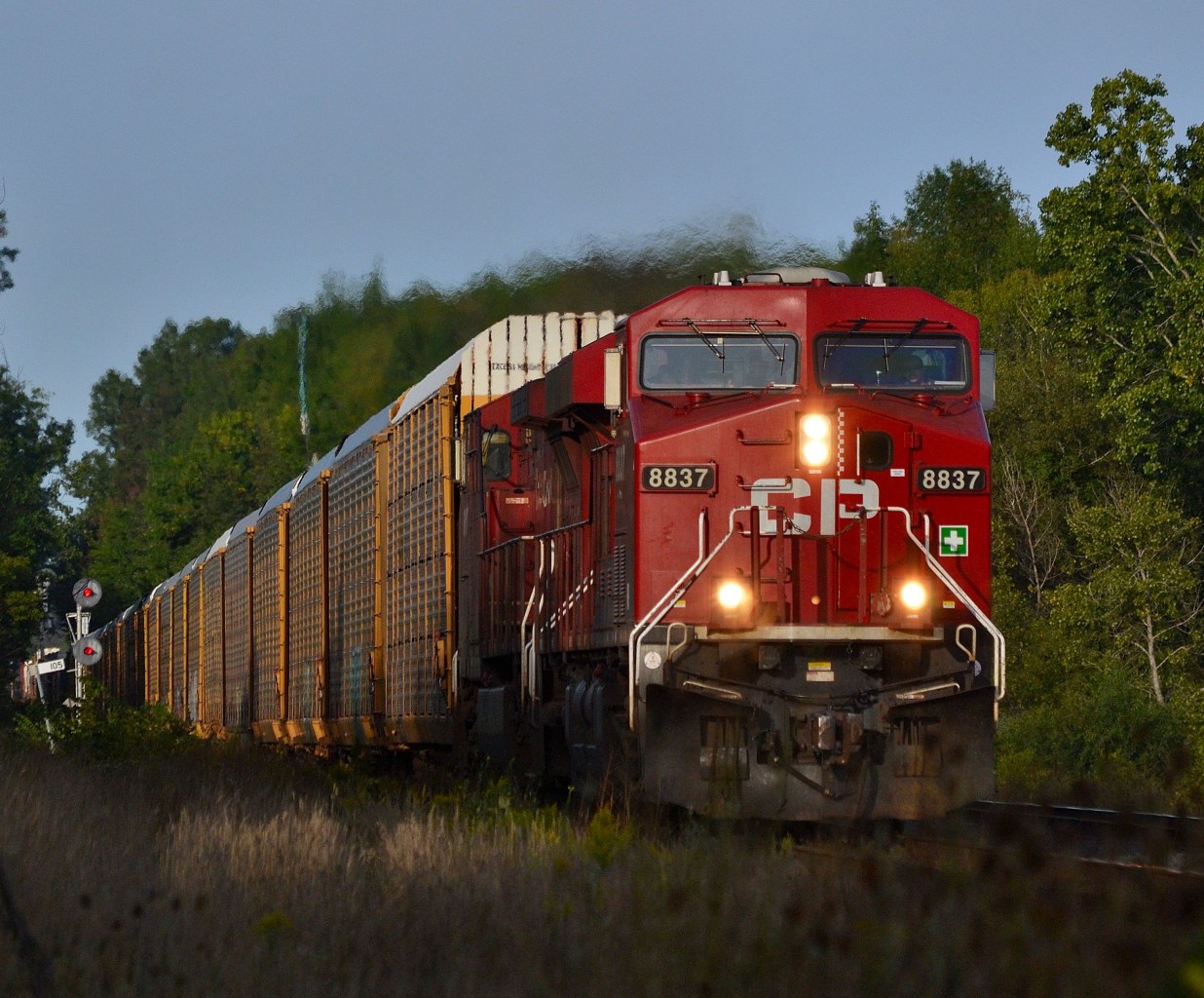 CP 240 passes the west siding switch Nissouri after just departing London.