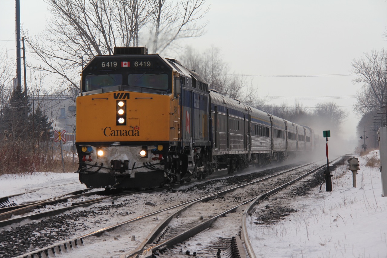 VIA #64 at track speed east of Gulidwood. Today's #64 used the consist for #60 which ran as an LRC set with no baggage car due to operational issues. Behind the revenue section of #64 is a deadhead section which will be dropped at Kingston for the next day's #651.