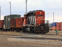 SD38-2 #1652 switches at Edmonton. This unit was originally built as NAR # 403 "Athabasca River" in 1975. This unit became CN #5702 in January 1981 when NAR was absorbed into CN. The unit was again renumbered in 1996 to its current #1652.