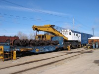 ONR's 1919 built 160 ton capacity Industrial Brownhoist wrecker s/n 3930 was still in service on this beautiful April morning in 2004, but it wouldn't be too much longer before it became another casualty of modern day wreck cleanup methods.  At 85 years old, it has certainly provided a lifetime of service to ONR.