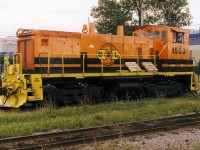 Q & G 1500 is at rest near the waterfront.