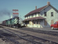 BN #139  BN GP7's 1555-1532 roll through Morris MB on CN's Lettelier sub bound for Emerson MB