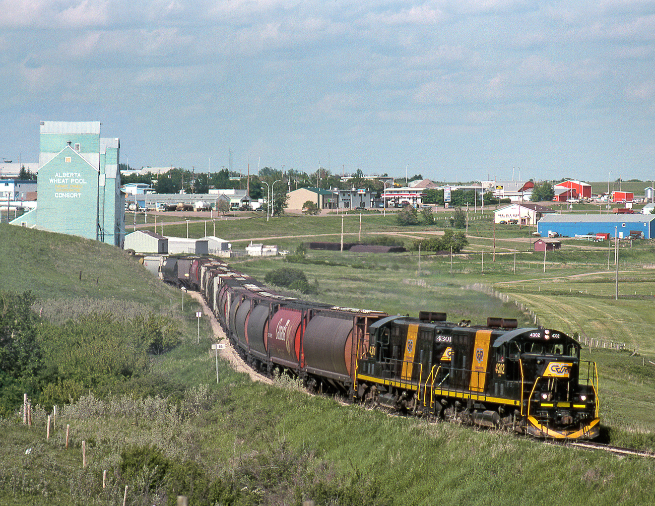 Railpictures.ca Bill Hooper Photo Central Western’s Consort turn from Stettler on former CP