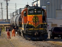 BNSF 1685 switching the corn syrup transloading facility in the BNSF yard in Winnipeg MB