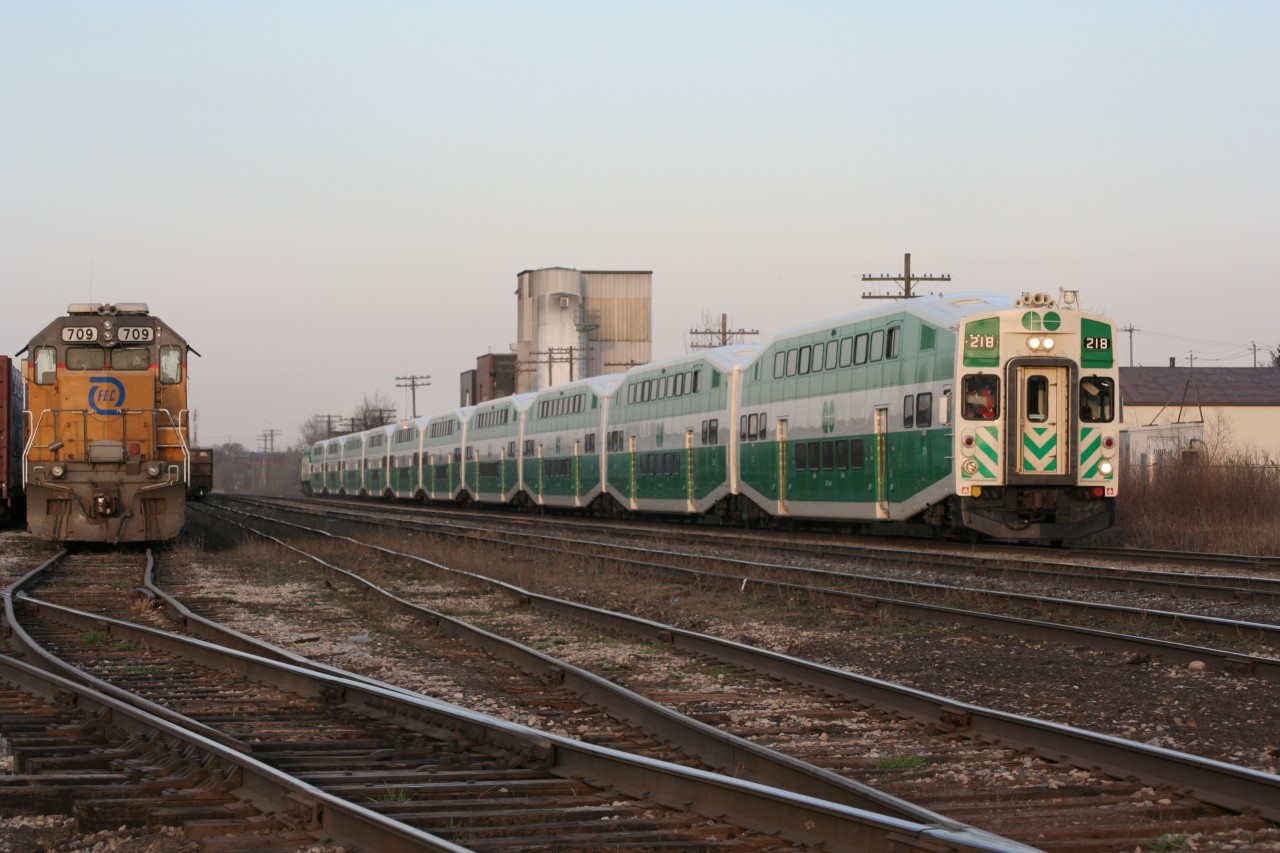 The first of two GO trains from Toronto is close to arriving at its final destination: Kitchener. Spring is just around the corner and temperatures on this day rose to around 25C. Even though the scenery looks like Ontario, the FEC 709 on the point of GEXR 431 and the temperature reminded me of Florida.