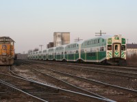 The first of two GO trains from Toronto is close to arriving at its final destination: Kitchener. Spring is just around the corner and temperatures on this day rose to around 25C. Even though the scenery looks like Ontario, the FEC 709 on the point of GEXR 431 and the temperature reminded me of Florida. 
