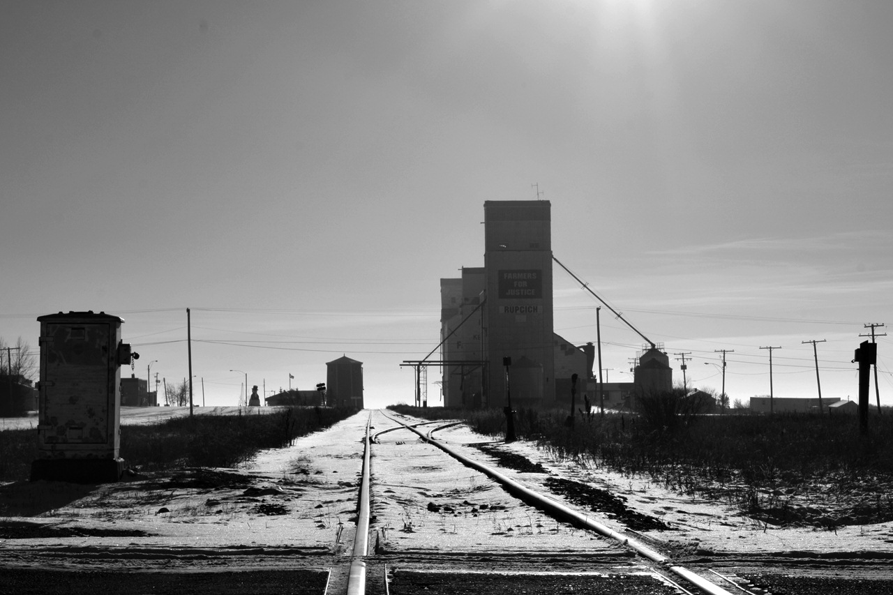 Kenaston Saskatchewan along the CN's remaining portion of the Craik Sub Between Davidson and Newcross Jct(East of Saskatoon). I have always wanted to catch the LMR Saskatoon turn come through but sometimes you don't always need a train.