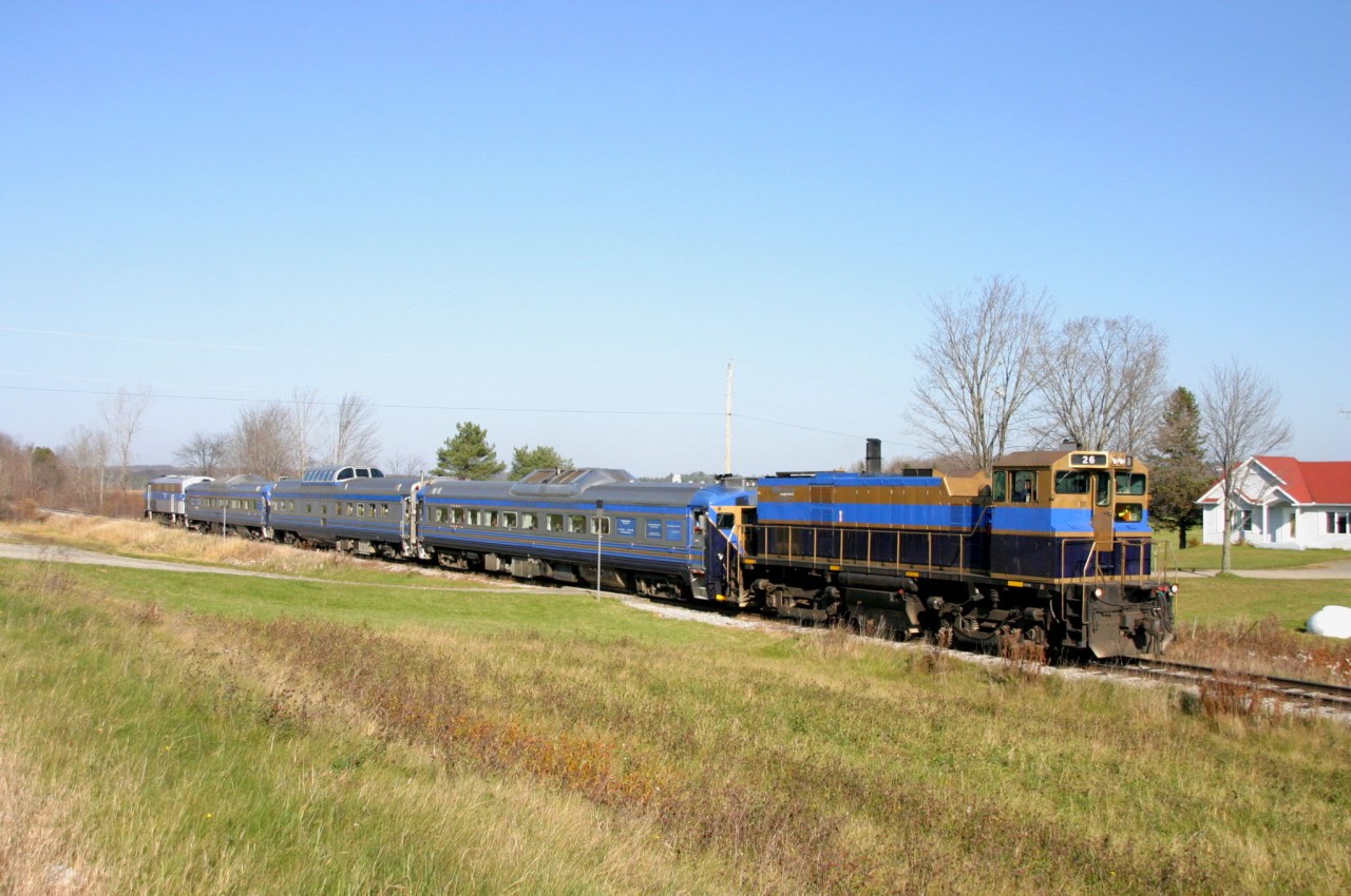 Passing a farmland in the Coaticook valley !