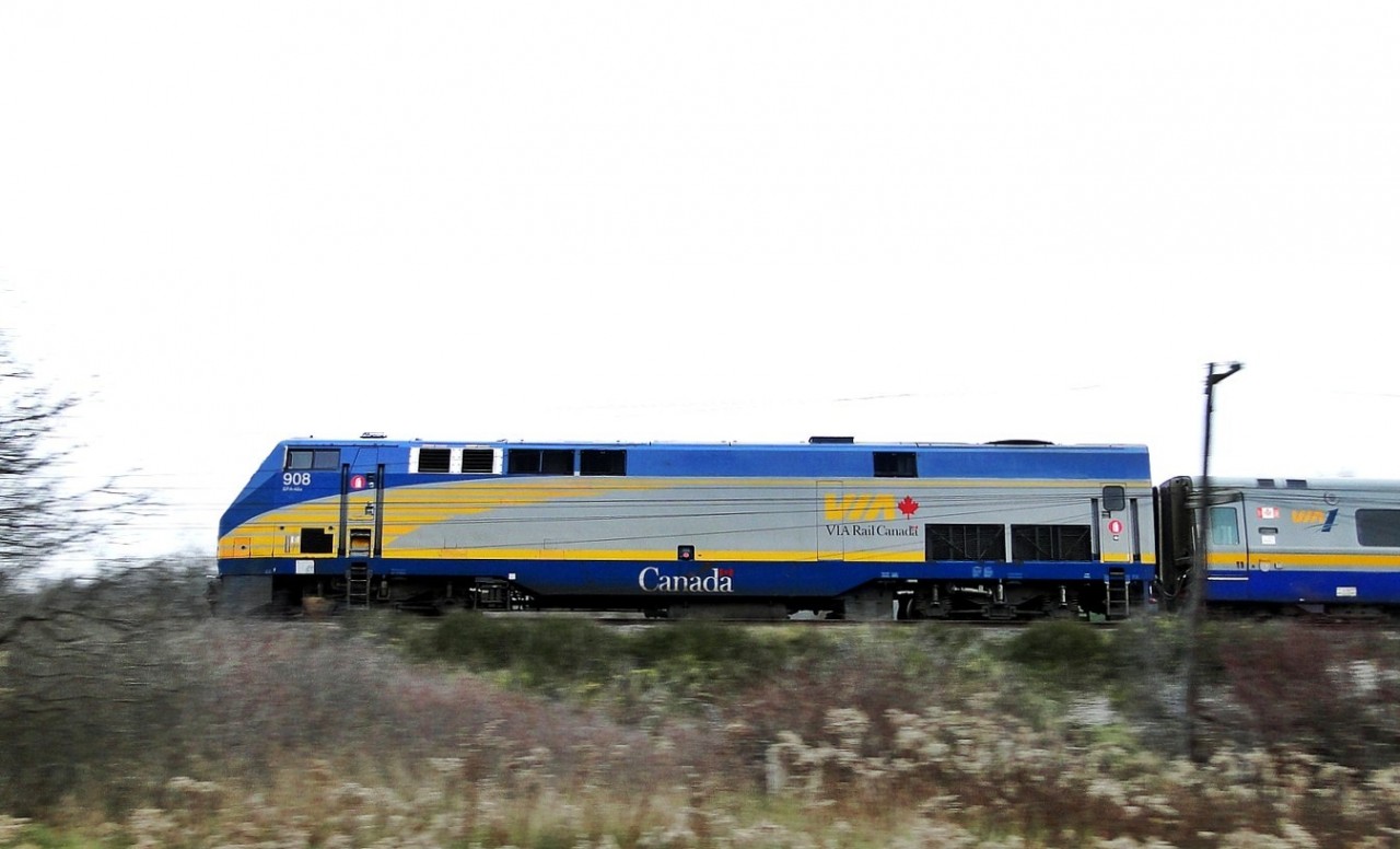 VIA 71 woth 908 races through Beachville Ont