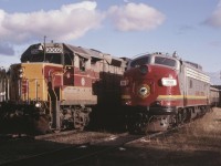 ACR 1750 was taken off the north bound because of problems and the WC(ex-ACR)2002 was the replacment power for #1, at Hawk Jct, Ontario 09/23/1995