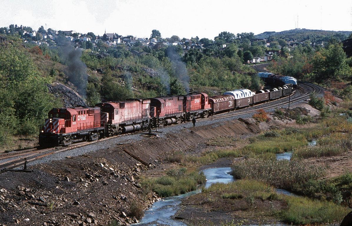 CP 1855 leads on the Nickle Sub, Sudbury, ONT. 9/16/1993

For those interested, here is my Youtube video of this scene, http://www.youtube.com/watch?v=RuBrAnuUiTc