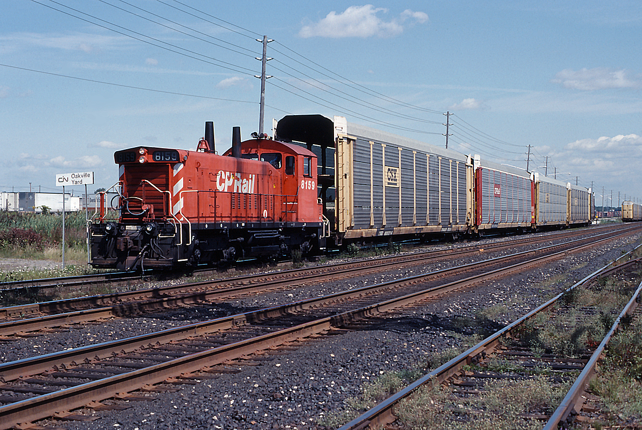 CP 8159 works Oakville Yard, back when CN and CP both served the Oakville Ford Plant.
