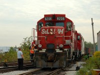 STLH 8206 - CP 8201 arrive at the junction to interchange some cars with OSR