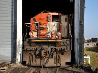 CN 5343 is now without it's top half of a cab. LDS has been quick removing the damaged part of the cab and cleaning it up. Fabrication has already started on a new top half, and the SD40-2W should be back out on the open rails in no time. Also of note is NCLX 902 in the back ground completely in primer.