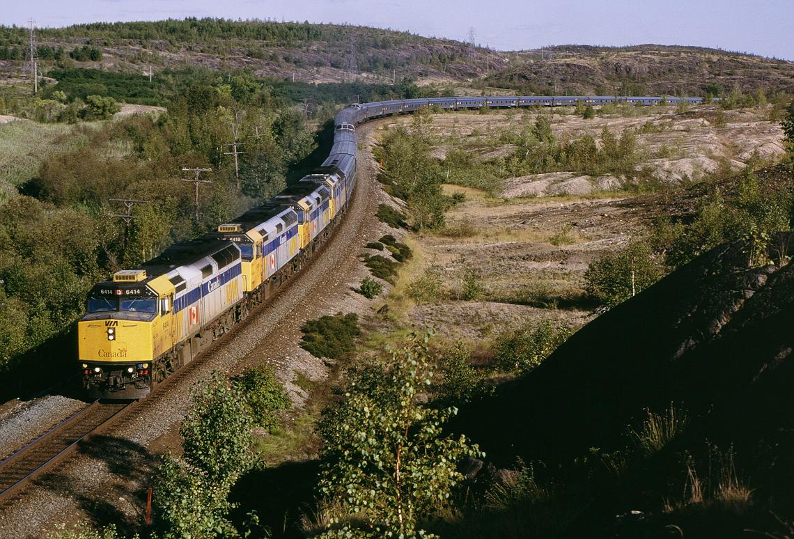 VIA 6414-6419-6413-6434, west bound #1 with 27 cars, Coniston, ONT.   9/17/2002