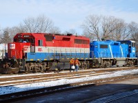 After waiting for VIA 73, RLK 4057 and CEFX 2006 have come off the SOR Hagersville Sub. and crossed over in to Brantford yard. The crew is in the process of changing ends before taking off down the CN Dundas Sub. enroute to the SOR shop in Hamilton. 