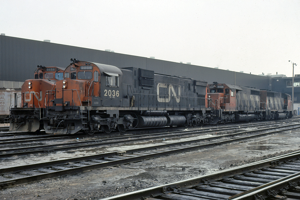 A lashup you'd love to see today. With SD40 5031 and an unknown GP40-2.