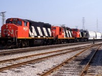 CN 509 arriving Mtl almost light.