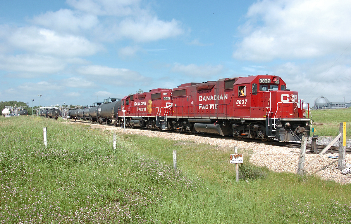 A pair of GP38-2s switch the Rimbey Gas Plant. The plant itself is the only reason CP still uses the 42.8 mile Hoadley Sub, since it is the only customer on the line.