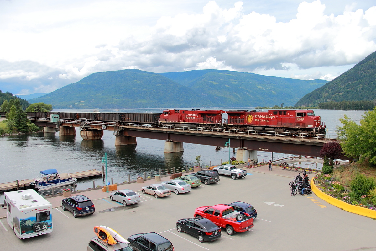 Sulfur empties cross the Sicamous swing bridge.