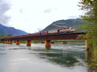CP 3084 leads a passenger special across the Columbia River.
