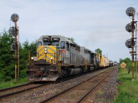 CN 435 with GTW 5951 and GTW 5945 split the signals at Copetown West. It had been quite a while since I had witnessed a pair of SD40-2s climbing the grade through Copetown, and it sure sounded good! 