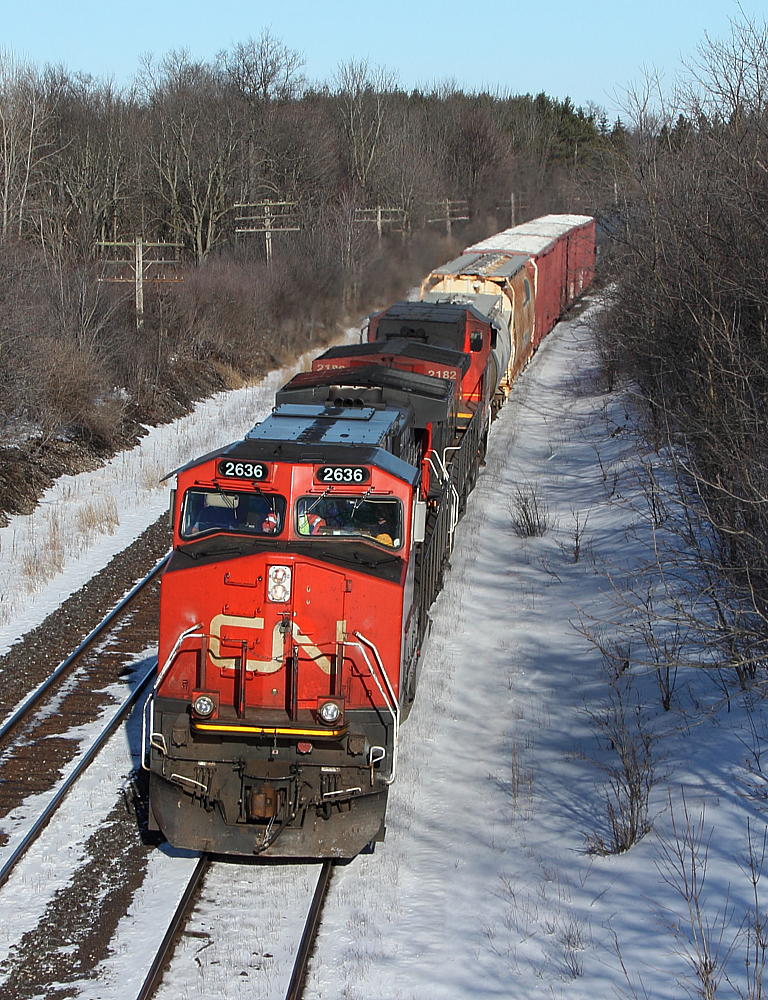 CN 331 comes around the curve near Denfield rd and will momentarily meet CN X332.