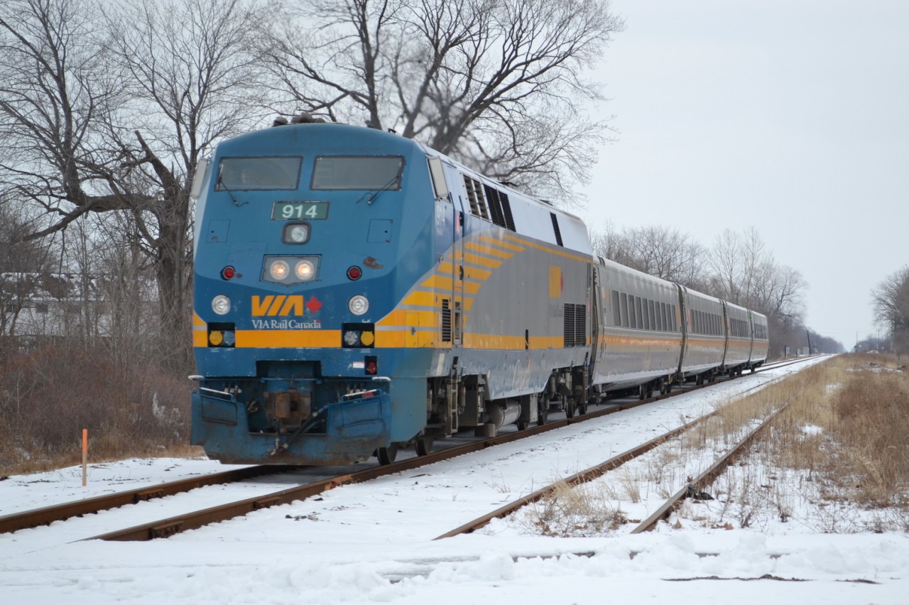 VIA 914 shoves back down the VIA Chatham Sub to the Jefferson Wye with CN Chrysler Spur, to turn its train. It had just arrived into Windsor about 15 minutes before and was now completeing it's trip for the day.