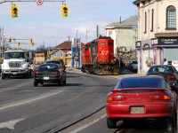 CN 7082 makes it's way back to the Brantford yard after completing it's switching at Ingenia