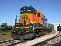 Praire Dog Central's newest addition to the roster gleems in the morning sun. The unit was donated to the PDC from the BNSF.