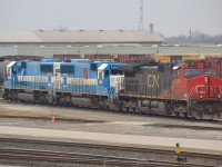 After coming over from the US, CN 2551, CN 5445 & CN 5484 (ex Oakways) sit at the east end of Sarnia Yard.