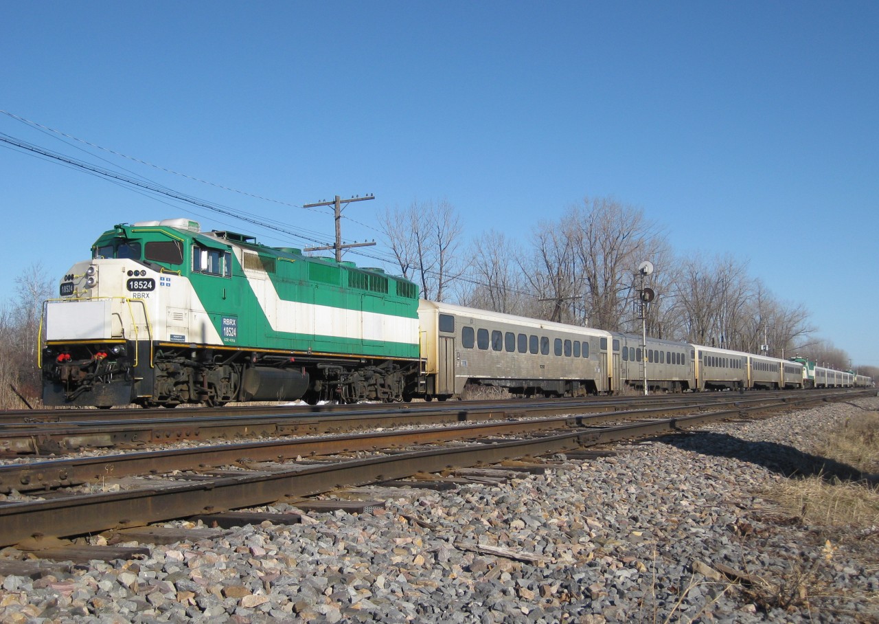 100% ex-GO Transit: Three AMT trainsets composed of ex-GO Transit F59PH's and Hawker Siddeley cars lay over at Delson on the weekend, when there is no service on this line. Unfortunately AMT trains no longer lay over at this easily accessible spot.