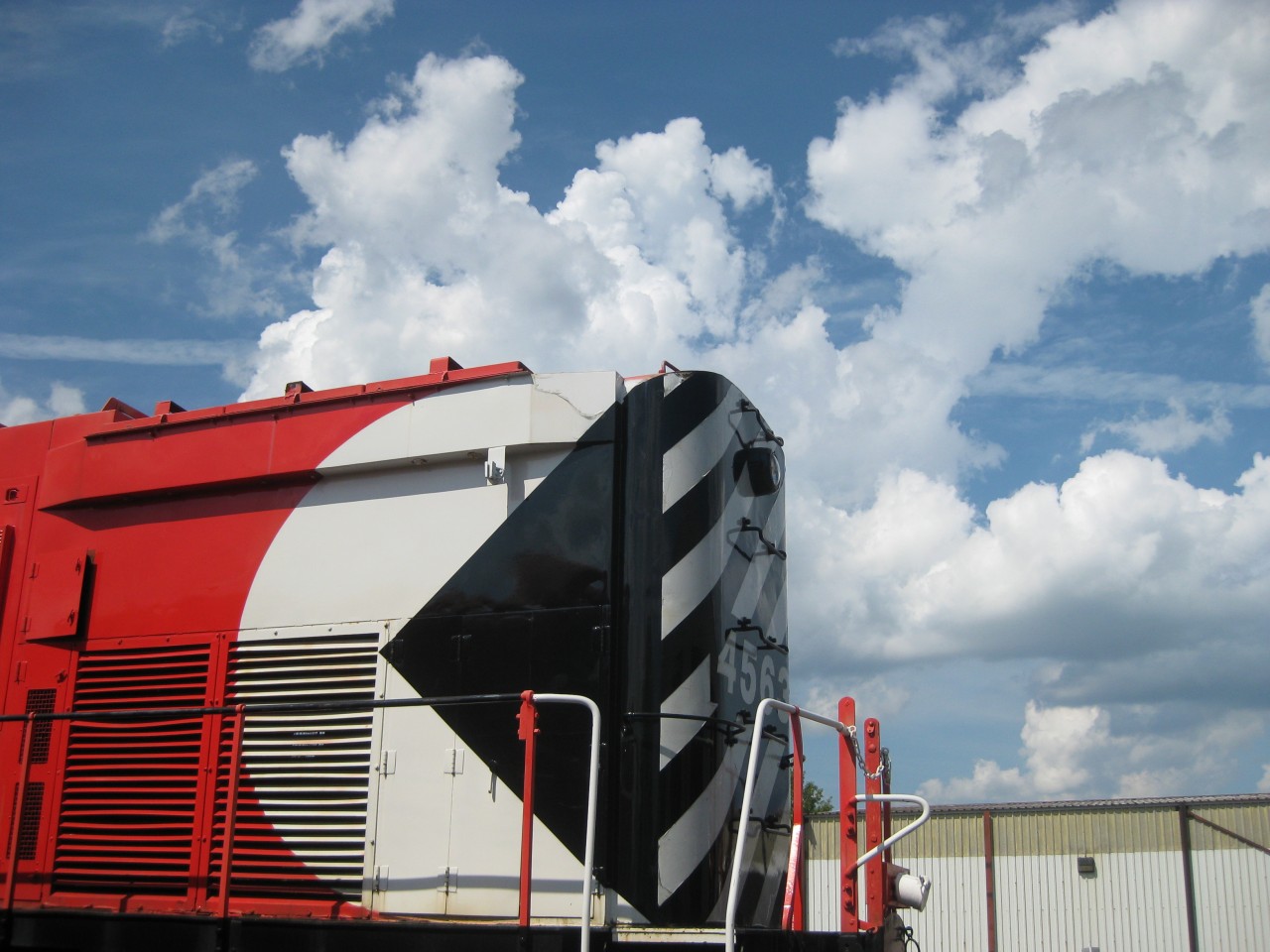 CP Multimark and a beautiful summer sky....CP 4563 (an MLW M630) is preserved at Exporail and is kept in great shape, both externally and internally.