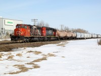 CN SD40-2(W) 5286 and SD40-2 5381 pass the Praxair plant while switching out of Scotford Yard on the Fort Saskatchewan Industrial Lead