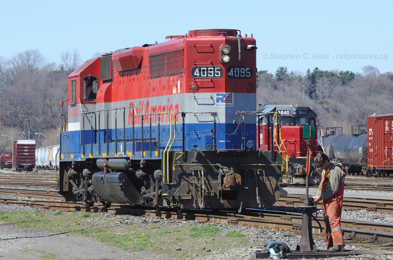 Unlocking the switchstand - RLK 4095 and crew are about to enter the mainline after departing the SOR shops for an afternoon switching the Hamilton yard. Crews are just about to finish lunch and three jobs were operating on this sunny spring afternoon.