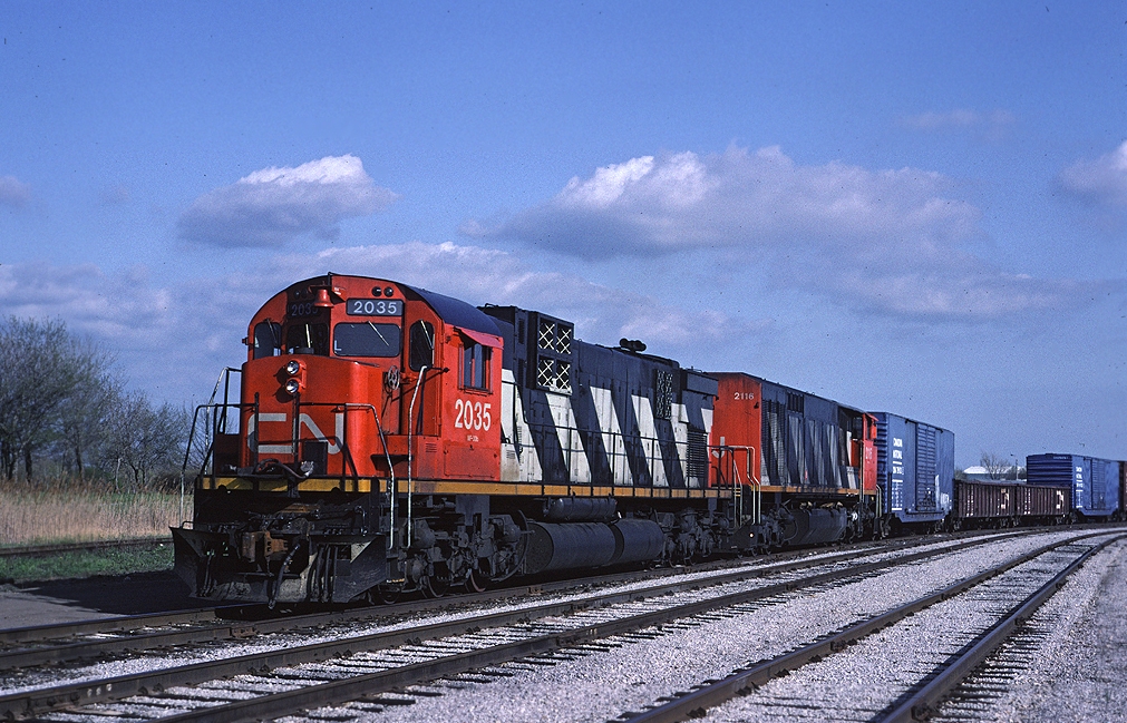 C-630 2035 and HR-616 are ready to head to MacMillan Yard with train #448 which originated in Niagara Falls.